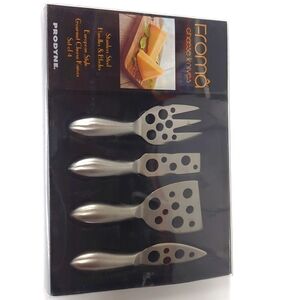 4 𝅺sets of cheese knives